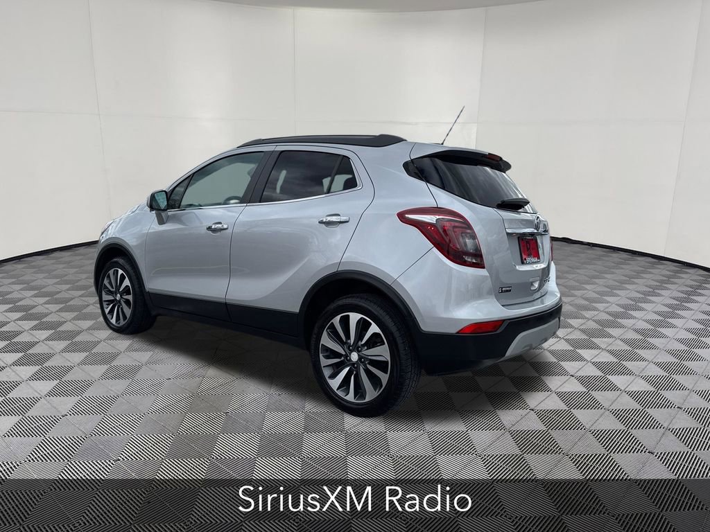 Used 2022 Buick Encore Preferred AWD/4WD image 3
