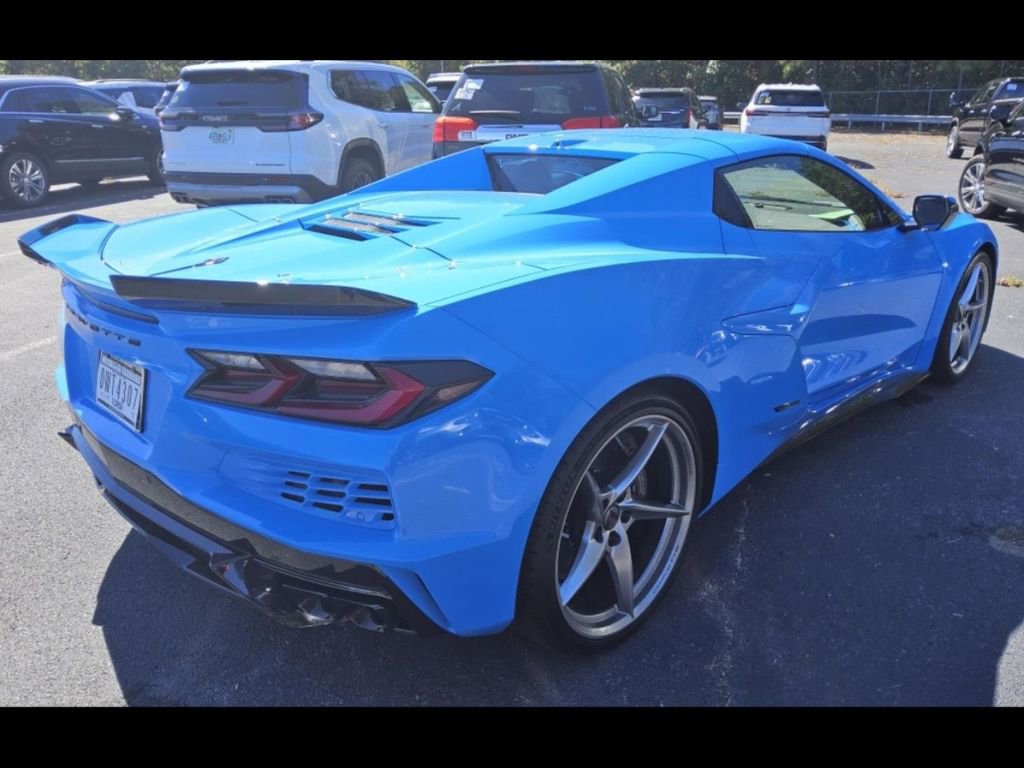 Used 2025 Chevrolet Corvette E-Ray image 4