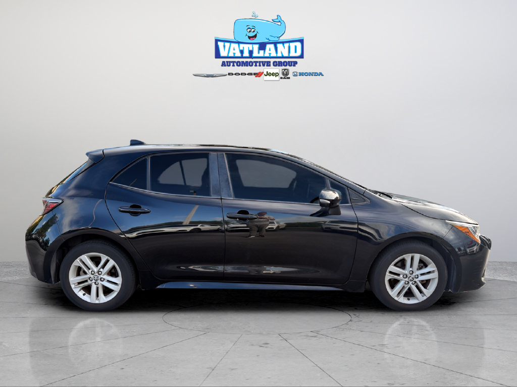 Used 2019 Toyota Corolla SE w/ Carpet Mat Package FWD image 6