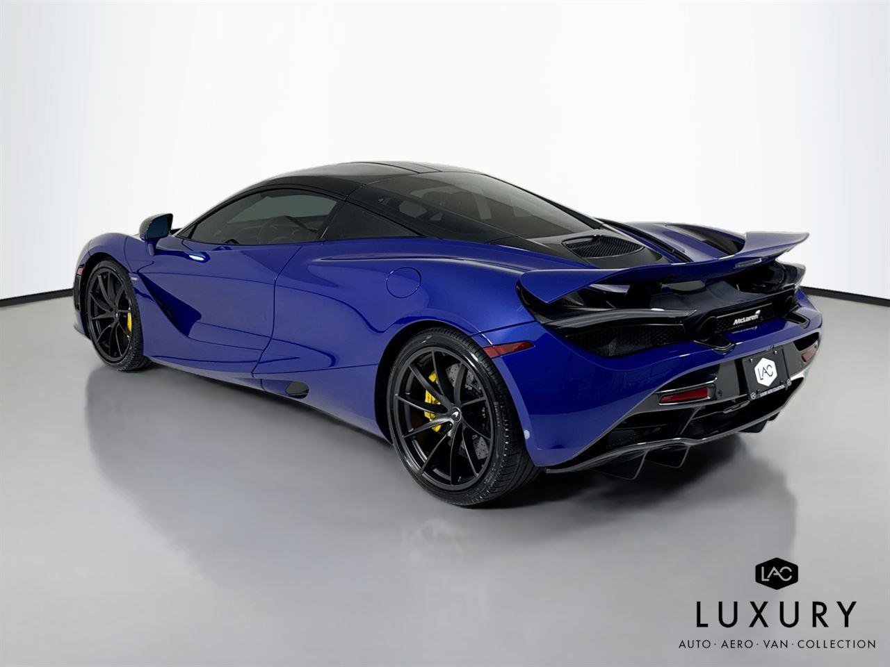 Used 2019 McLaren 720S Performance RWD image 8