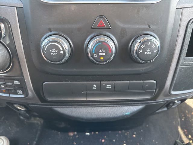 Used 2014 RAM 1500 Express w/ Black Ram 1500 Express Group AWD/4WD image 17