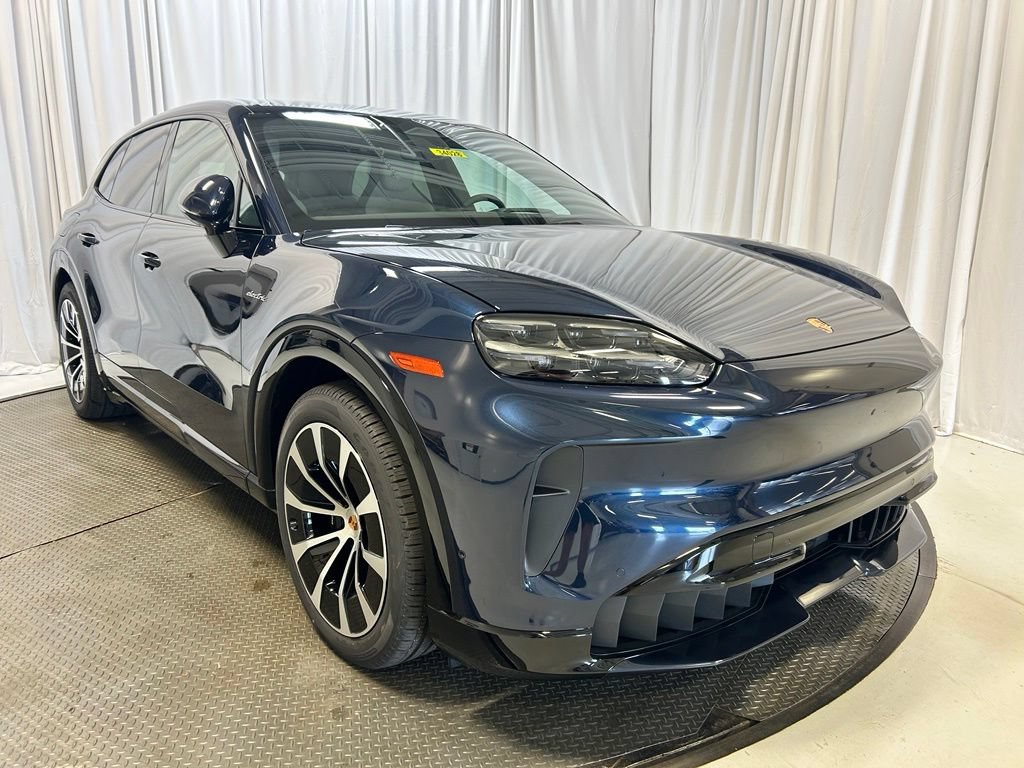 New 2026 Porsche Cayenne Electric AWD/4WD image 31