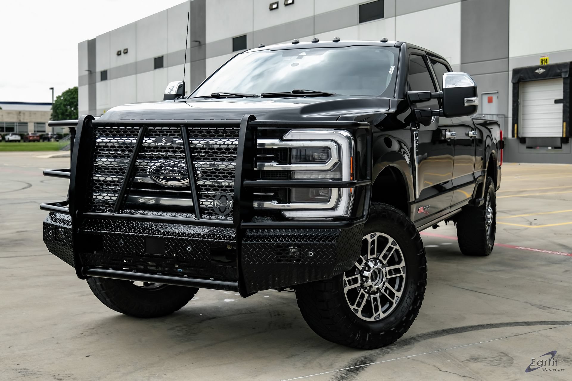 Used 2024 Ford F250 Limited w/ FX4 Off-Road Package AWD/4WD image 5