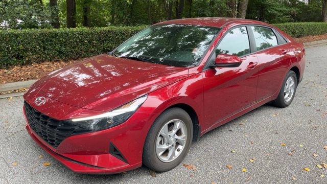 Used 2023 Hyundai Elantra SE FWD video 1