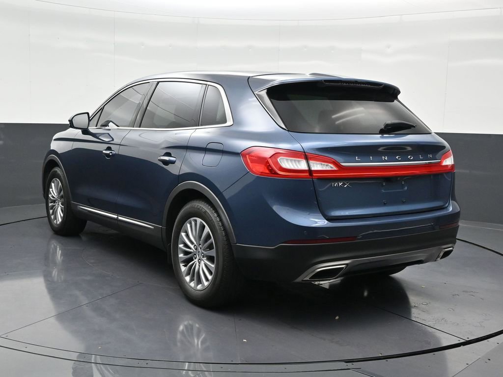 Used 2018 Lincoln MKX Select w/ Select Plus Package image 3