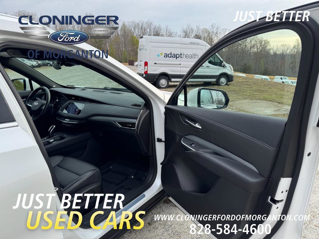 Used 2023 Cadillac XT4 Premium Luxury image 15
