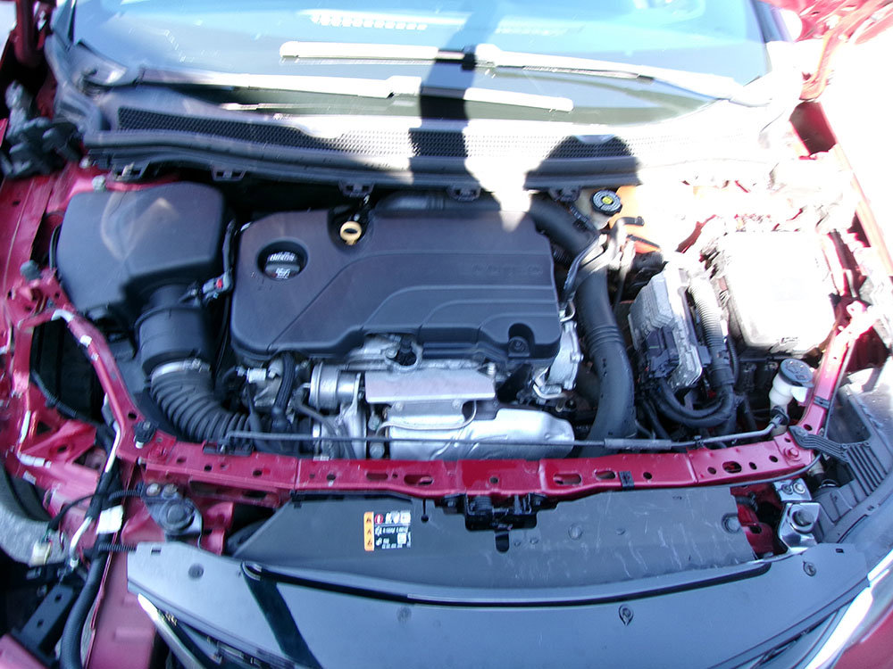 Used 2019 Chevrolet Cruze LT w/ Convenience Package FWD image 10