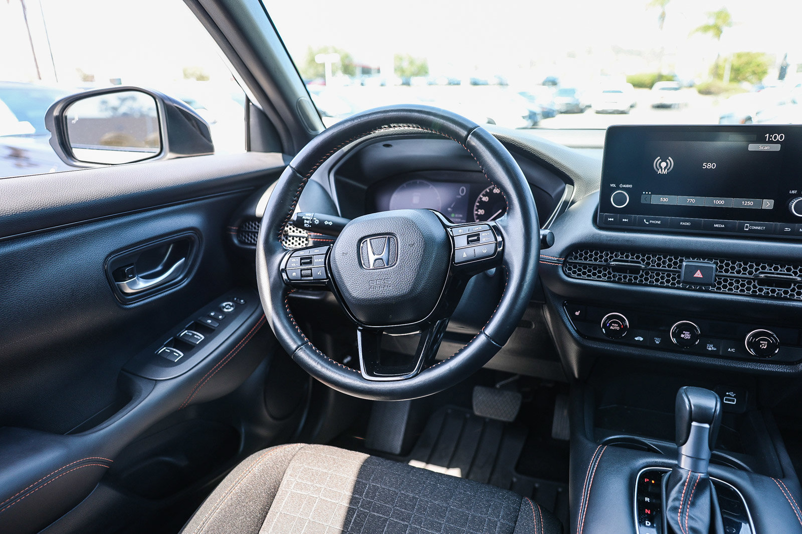 Certified 2025 Honda HR-V Sport image 6