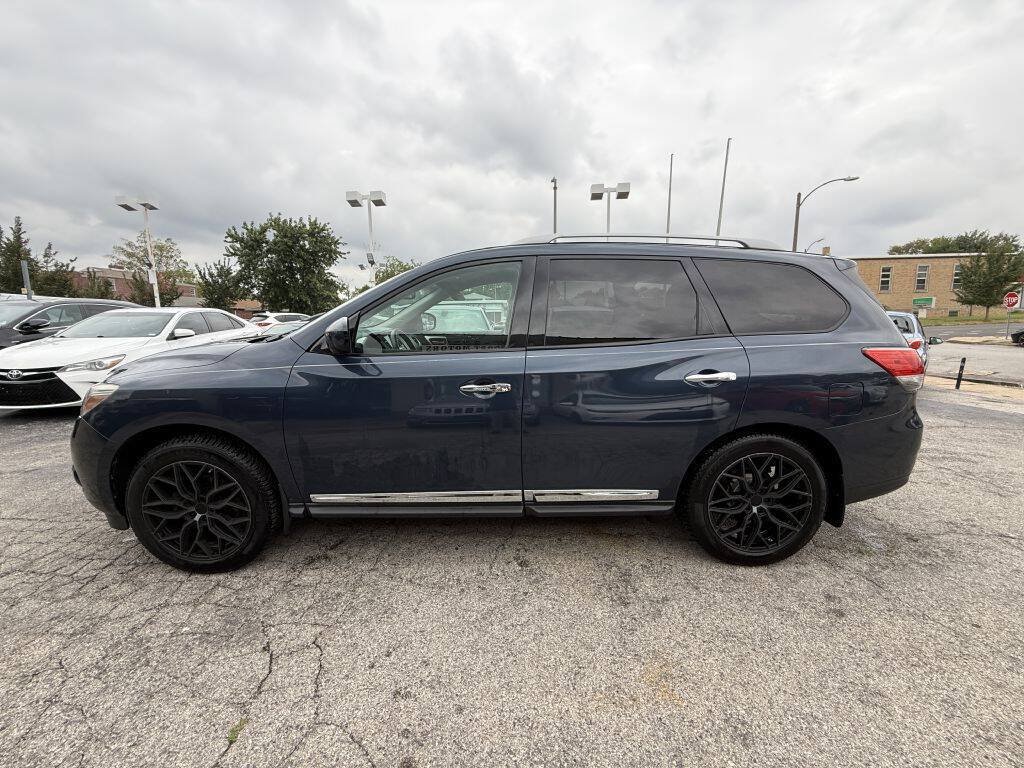 Used 2013 Nissan Pathfinder Platinum AWD/4WD image 7