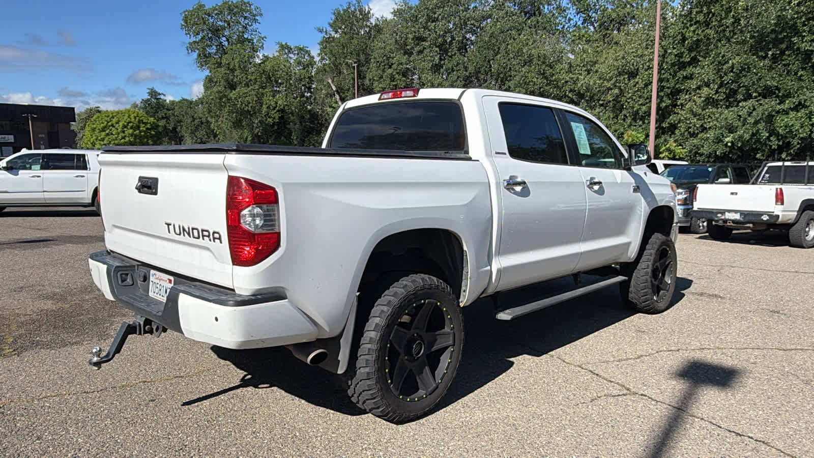 Used 2015 Toyota Tundra Limited w/ Limited Premium Package image 5