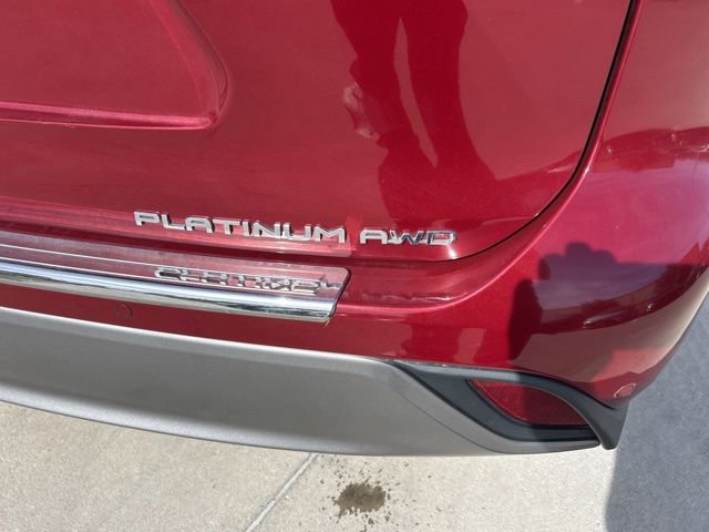 Used 2023 Toyota Highlander Platinum image 6