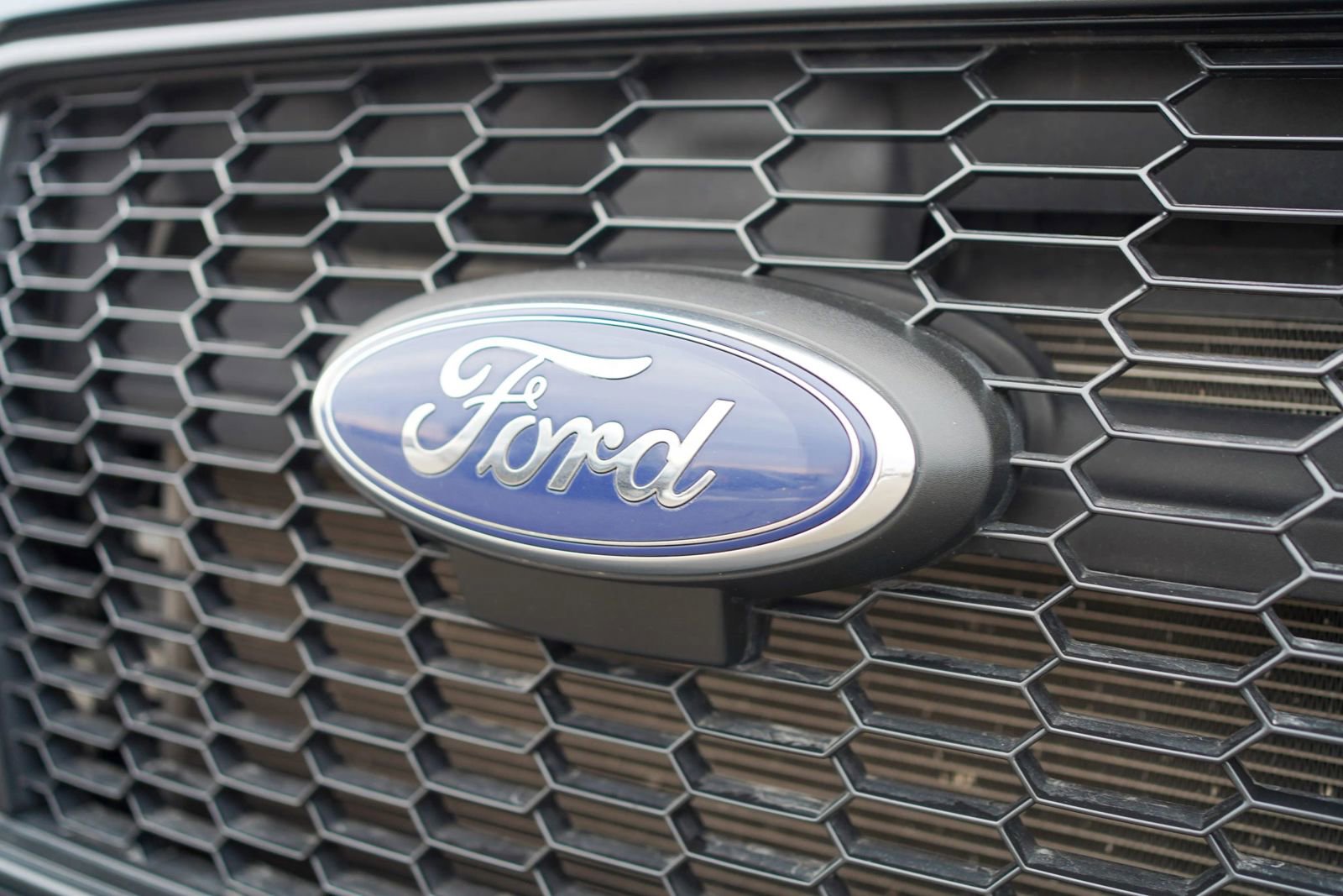 Used 2021 Ford Transit 350 DRW image 17