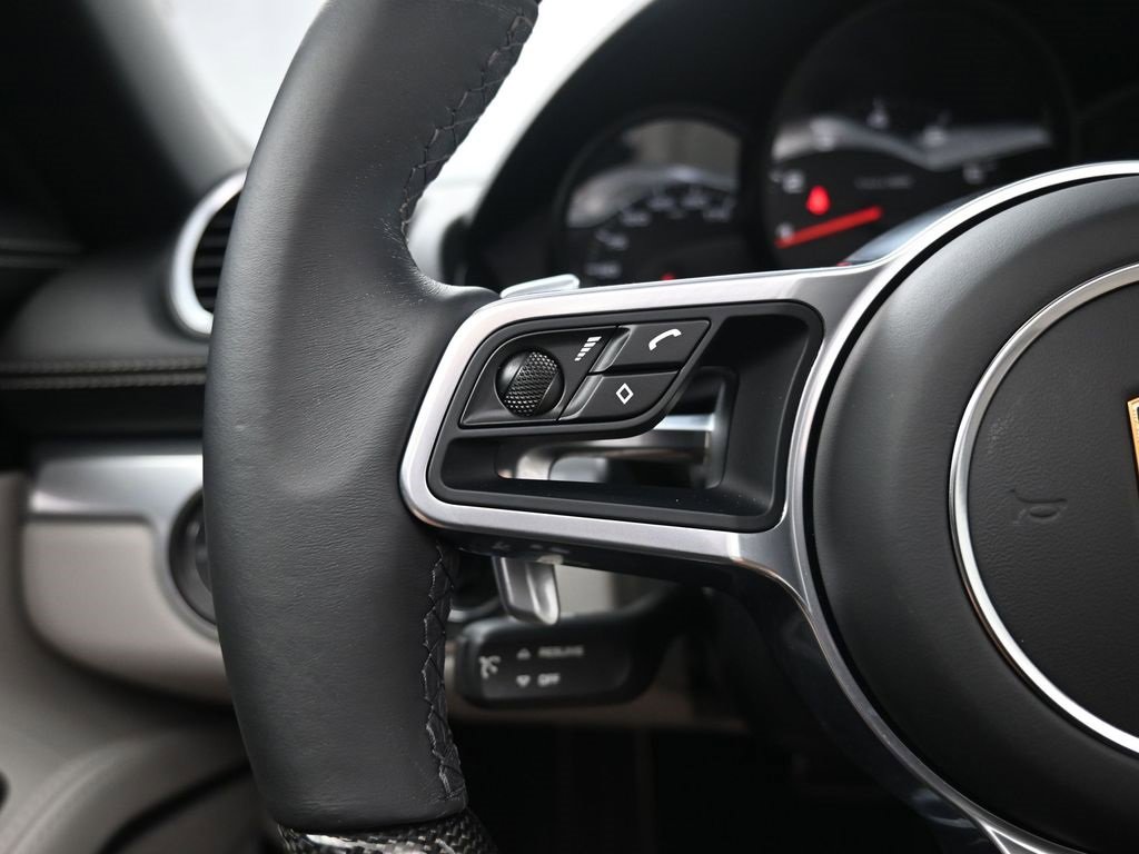 Used 2025 Porsche 718 Boxster image 6