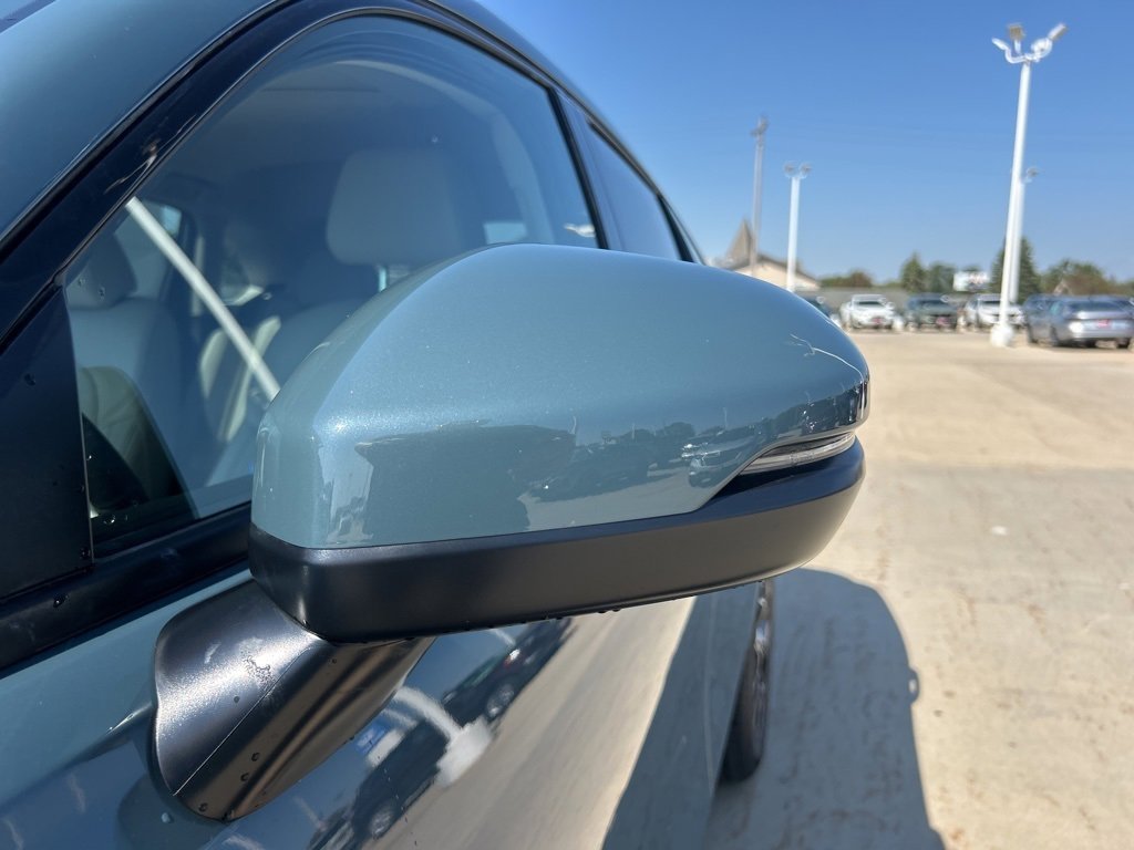 New 2026 Honda HR-V EX-L image 4