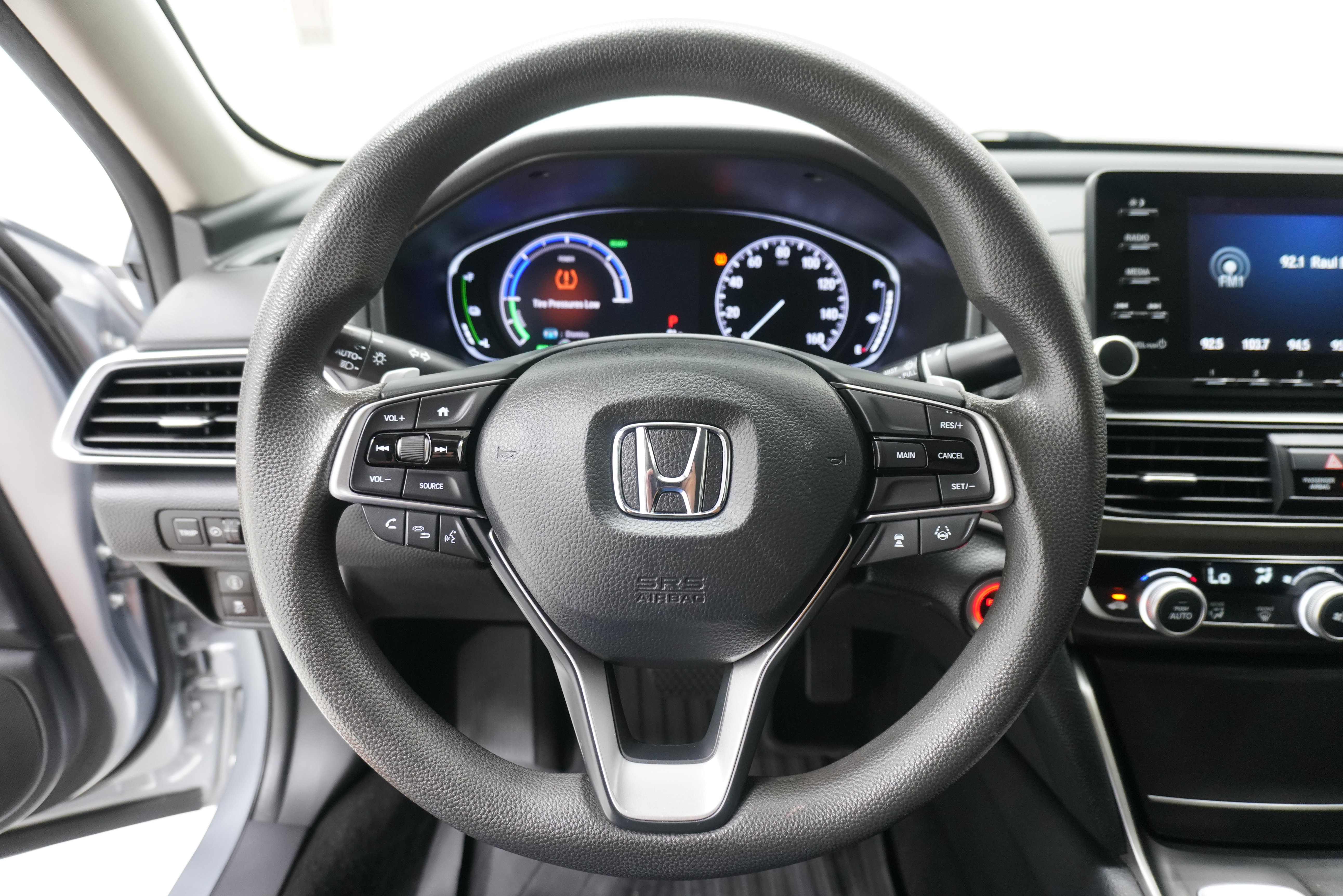 Used 2019 Honda Accord Hybrid image 16