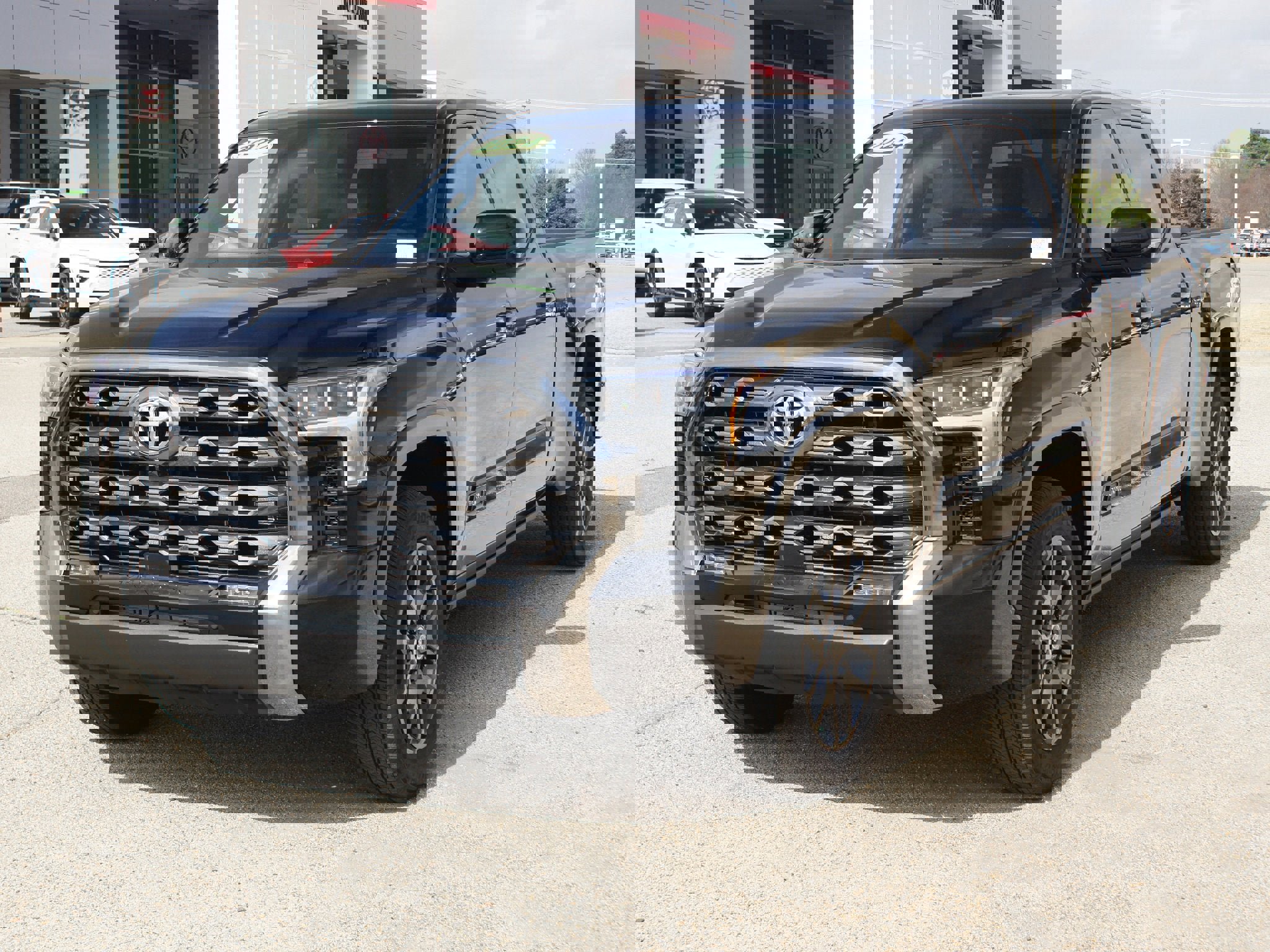 Used 2024 Toyota Tundra Platinum image 2