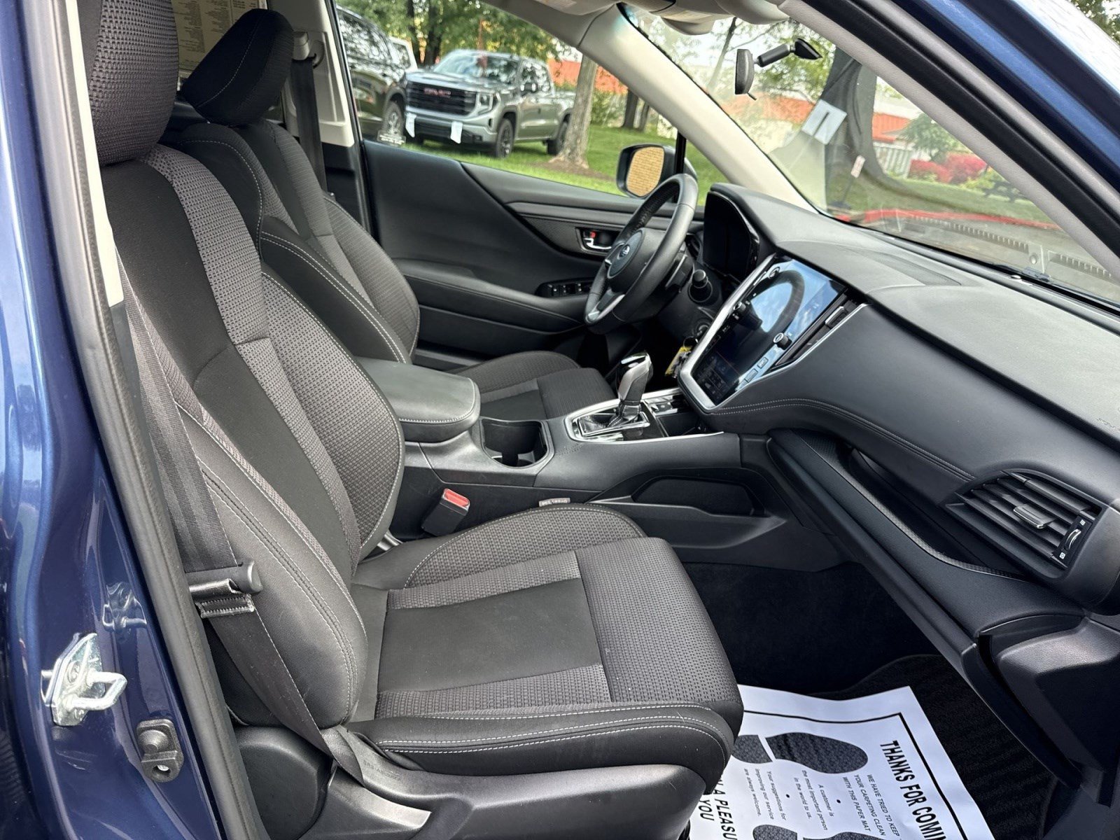 Used 2022 Subaru Outback Premium AWD/4WD image 25