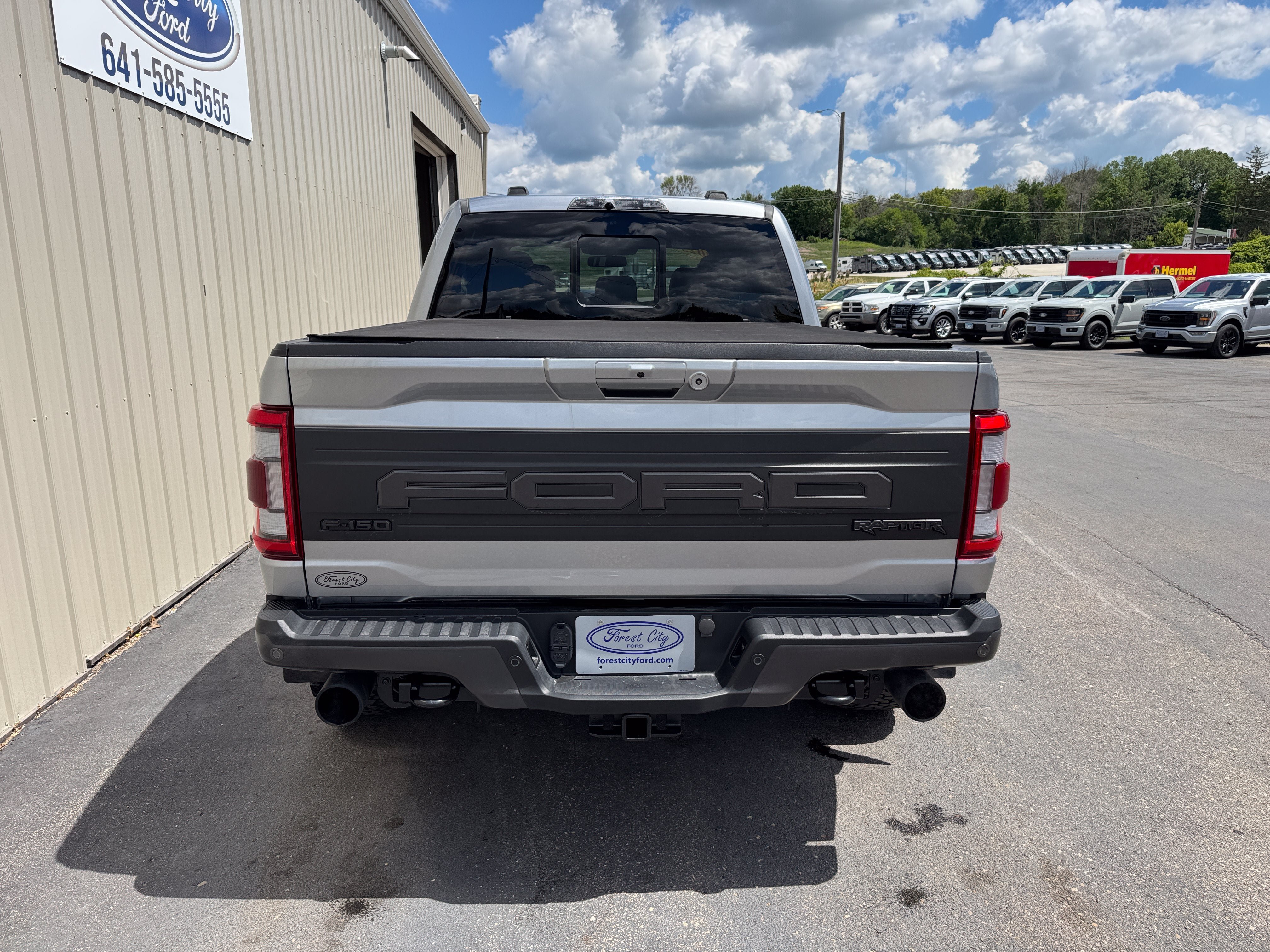 Used 2023 Ford F150 Raptor w/ Raptor Carbon Fiber Package AWD/4WD image 4
