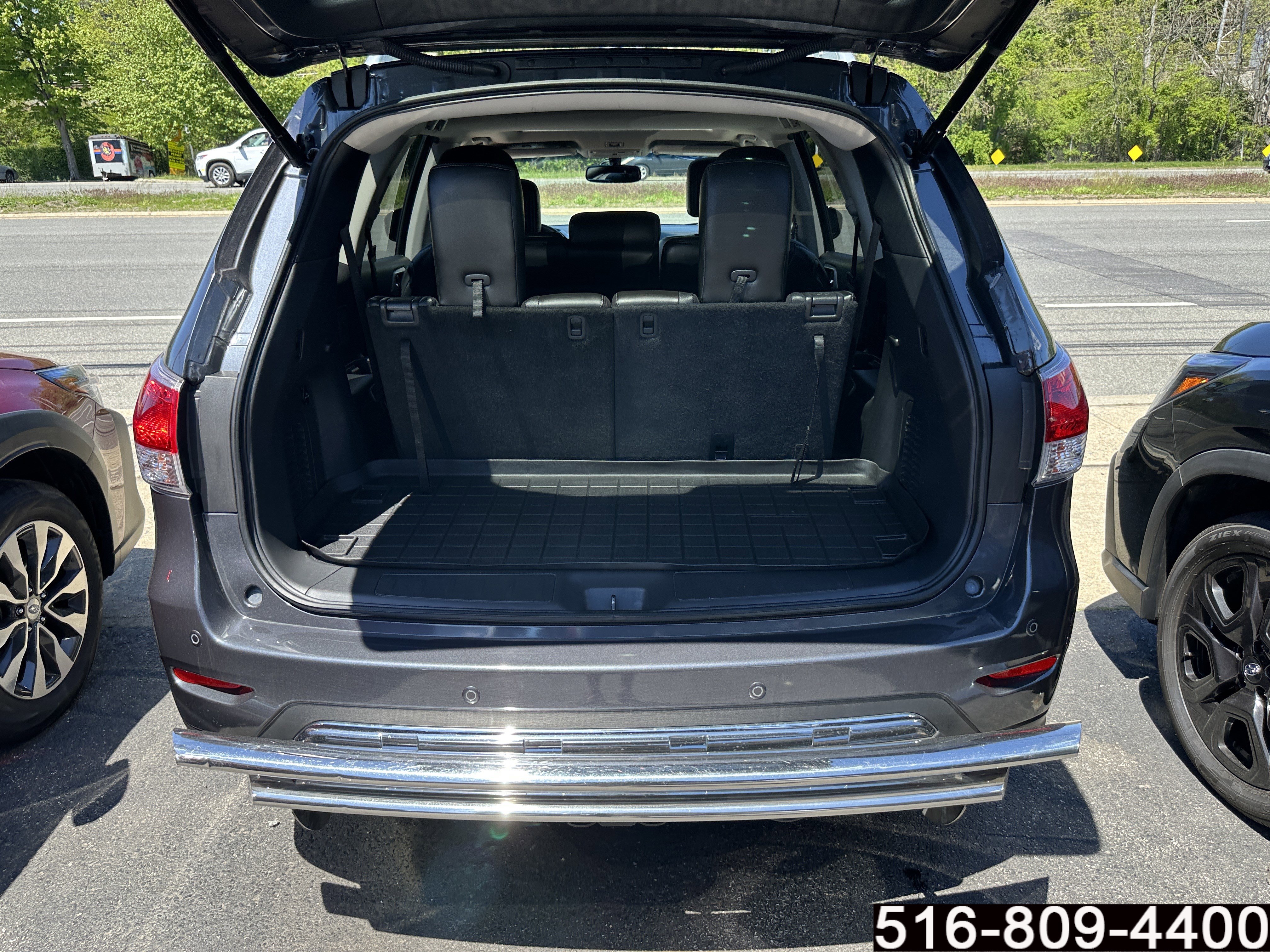 Used 2013 Nissan Pathfinder Platinum w/ Platinum Premium Pkg AWD/4WD image 35