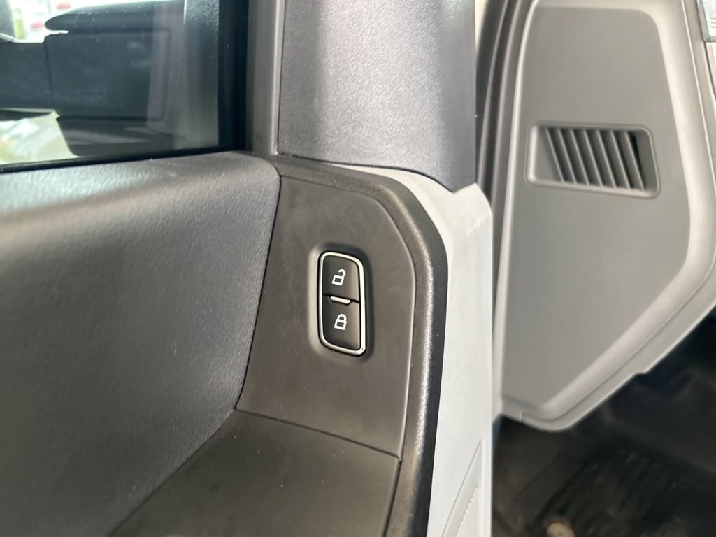 Used 2025 Ford F350 XL w/ XL Driver Assist Package AWD/4WD image 43