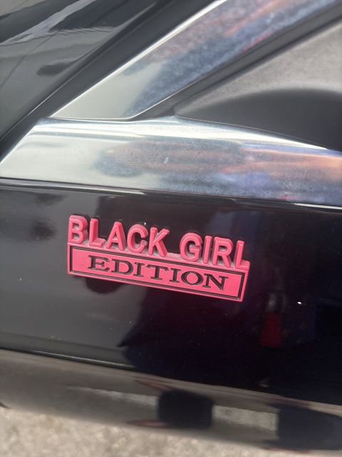 Used 2020 Mercedes-Benz C 300 Sedan image 3