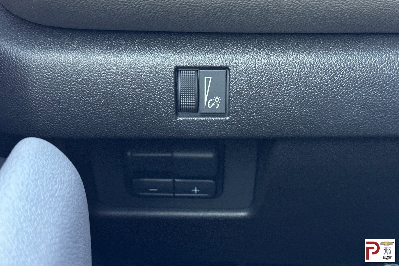 Certified 2024 Chevrolet Colorado ZR2 w/ Technology Package image 31