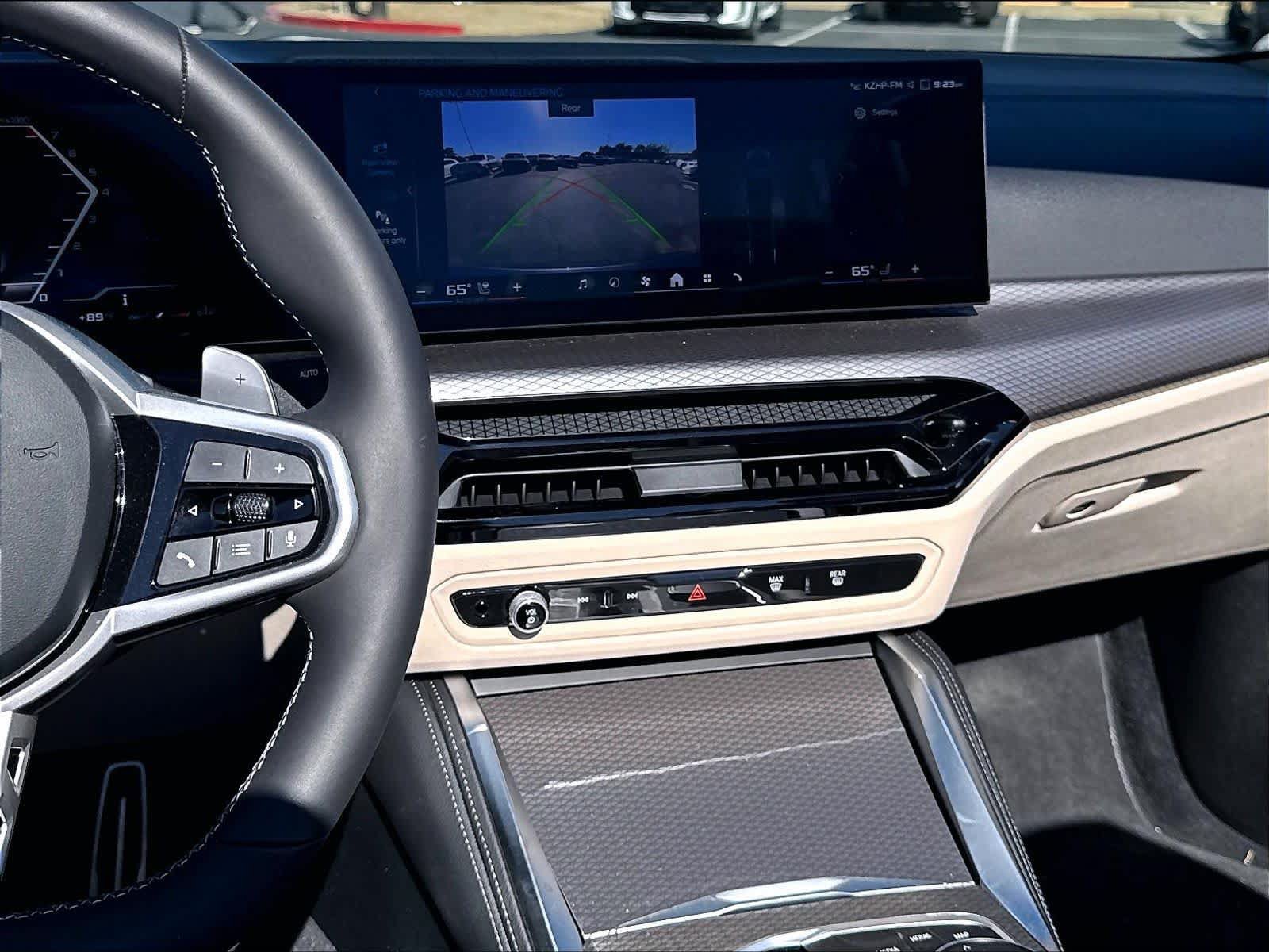 Used 2025 BMW M440i Convertible w/ Premium Package RWD image 12