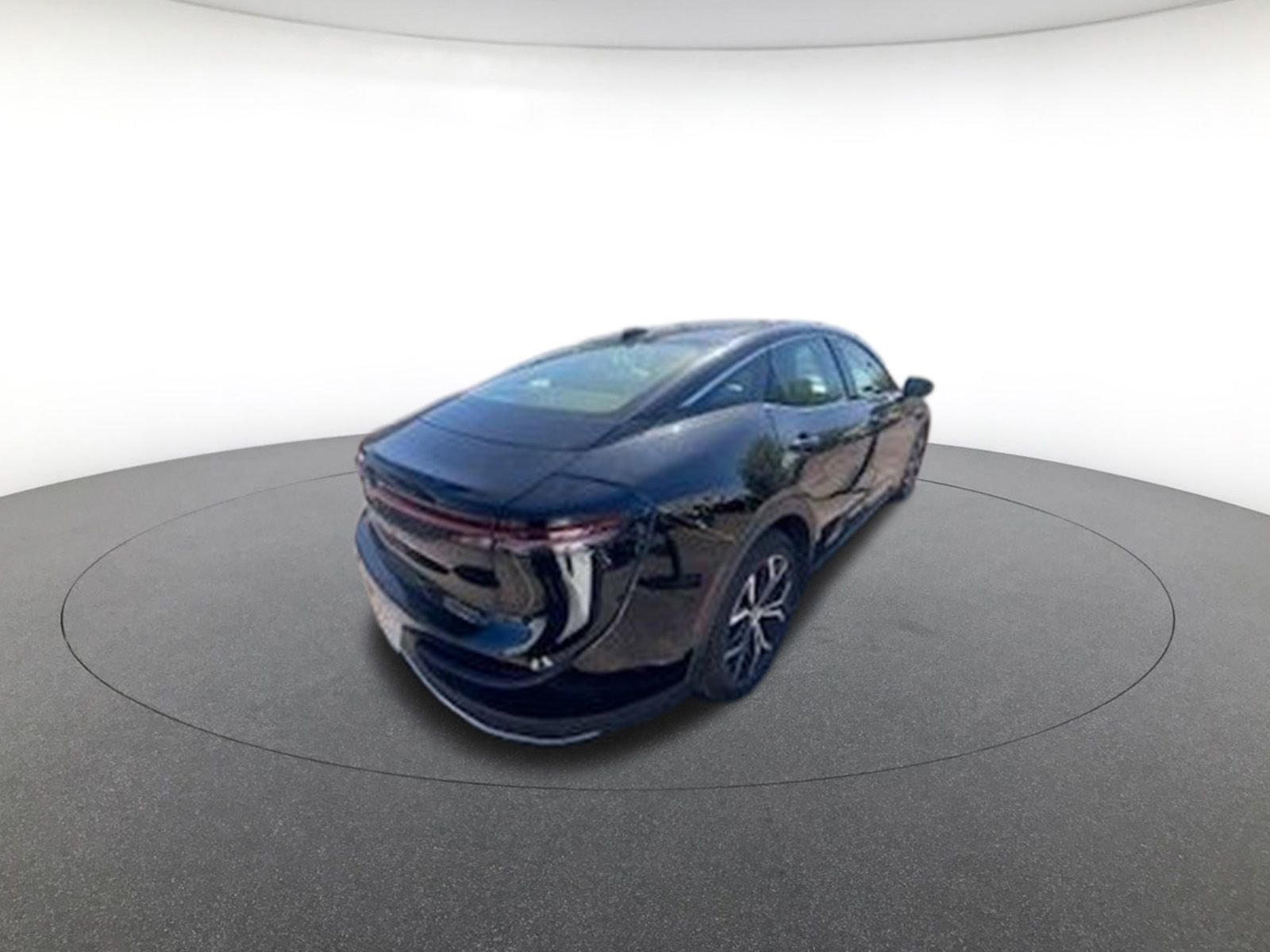 Used 2025 Toyota Crown XLE image 7