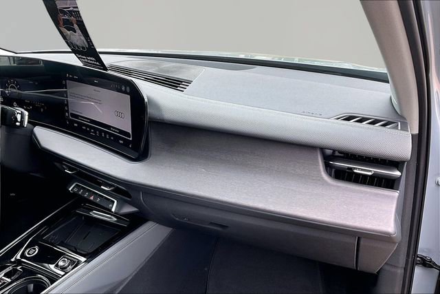 New 2026 Audi Q3 quattro 2.0T AWD/4WD image 16