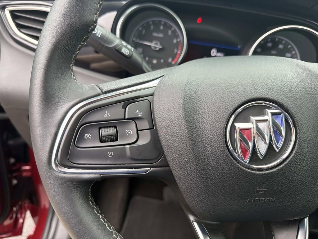 Used 2023 Buick Encore GX Select w/ Sport Touring Package image 25