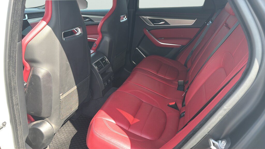 Used 2025 Jaguar F-PACE R-Dynamic S AWD/4WD image 18