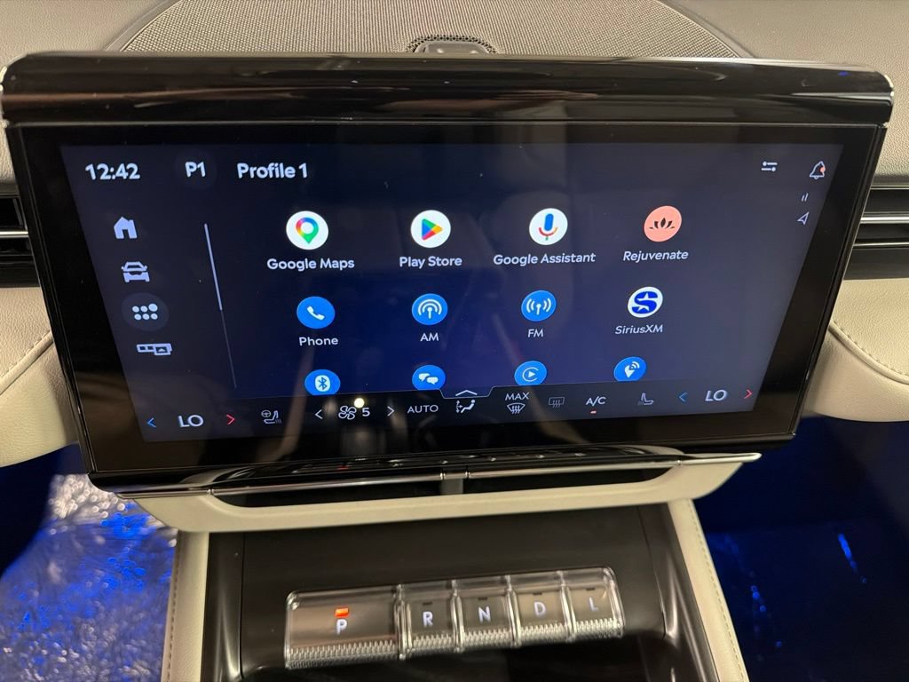 New 2026 Lincoln Nautilus Reserve AWD/4WD image 10