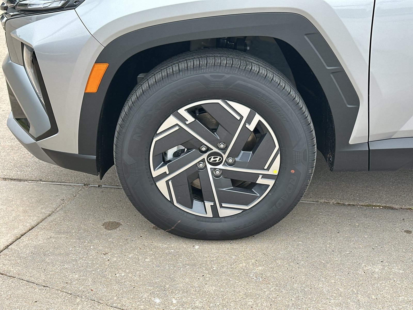 New 2026 Hyundai Tucson Blue SE AWD/4WD image 7