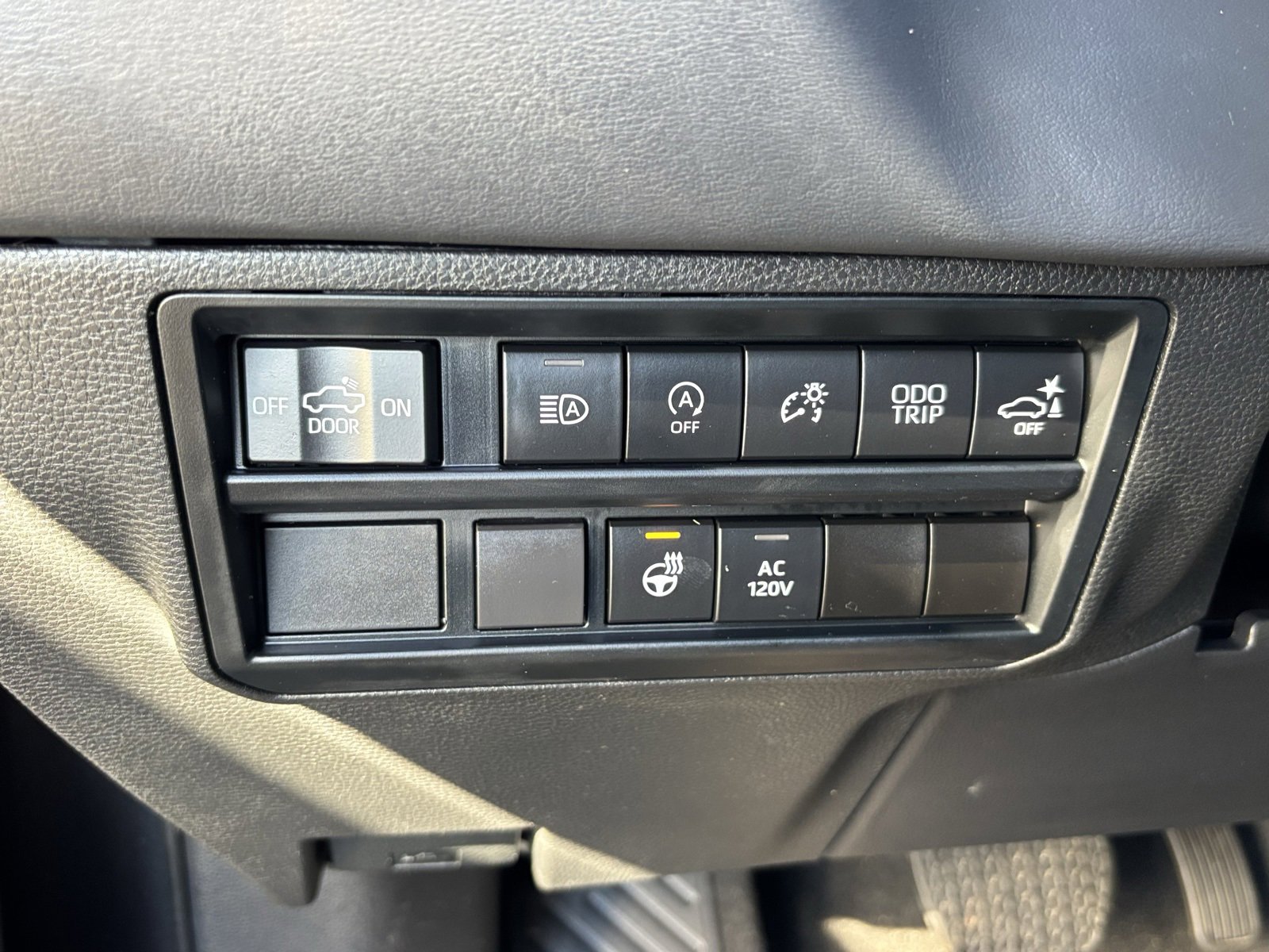 Used 2023 Toyota Tundra Platinum image 26