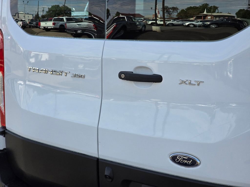 Used 2021 Ford Transit 350 XLT image 19