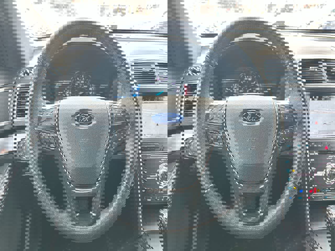 Used 2018 Ford Explorer Limited w/ Equipment Group 301A image 29