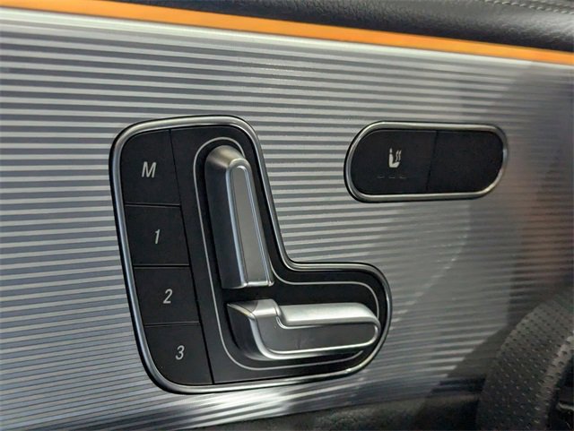 Used 2020 Mercedes-Benz CLA 250 image 17