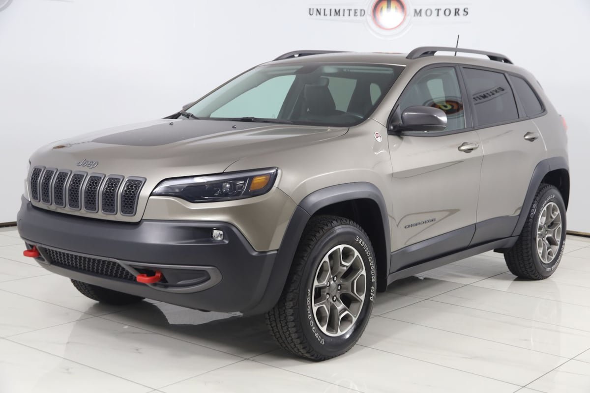 Used 2020 Jeep Cherokee Trailhawk w/ Cold Weather Group AWD/4WD image 5