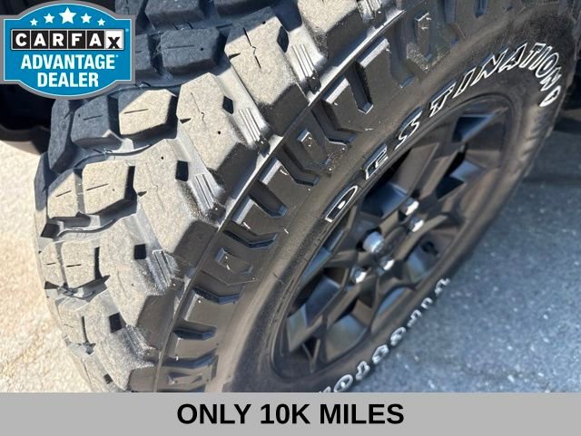 Used 2023 Jeep Wrangler Unlimited w/ Sun & Screen Package AWD/4WD image 10