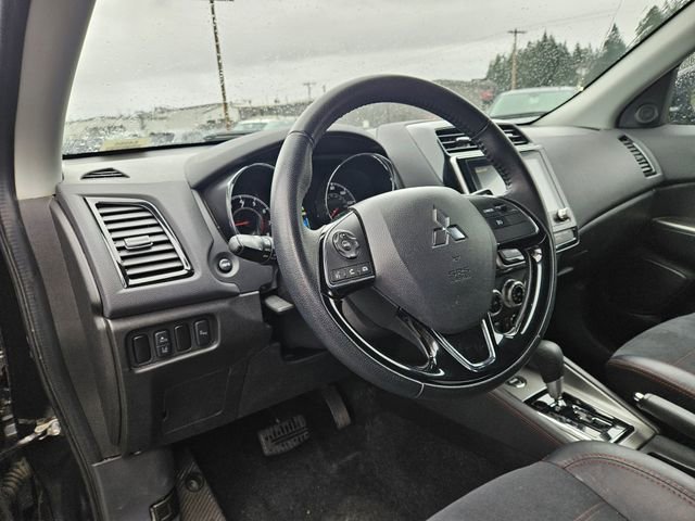 Used 2024 Mitsubishi Outlander Sport SE image 9