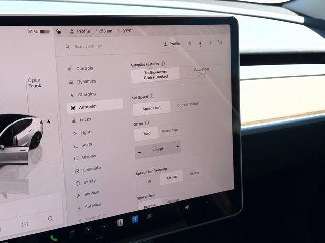 Used 2023 Tesla Model 3 Standard Range image 17