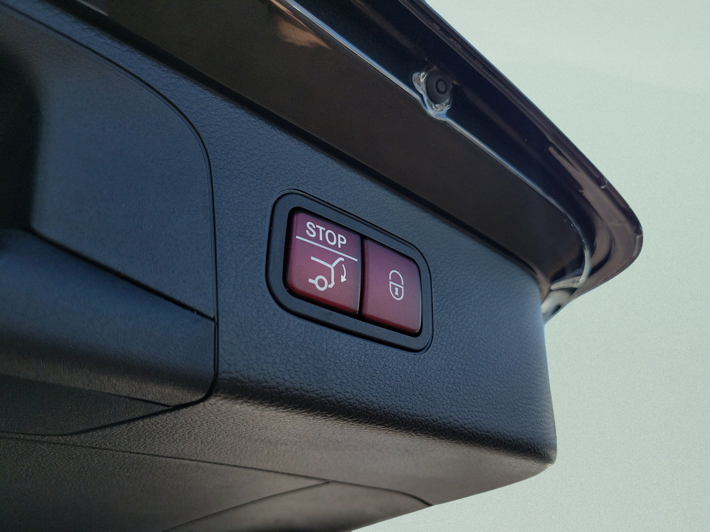 Certified 2022 Mercedes-Benz GLC 300 image 6