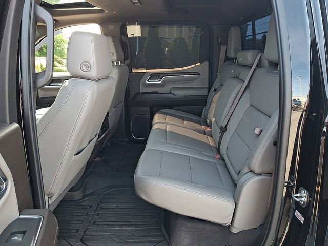 Used 2023 GMC Sierra 1500 SLT w/ SLT Premium Package AWD/4WD image 10