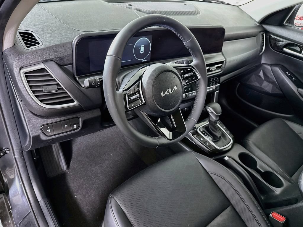Used 2024 Kia Seltos EX AWD/4WD image 20