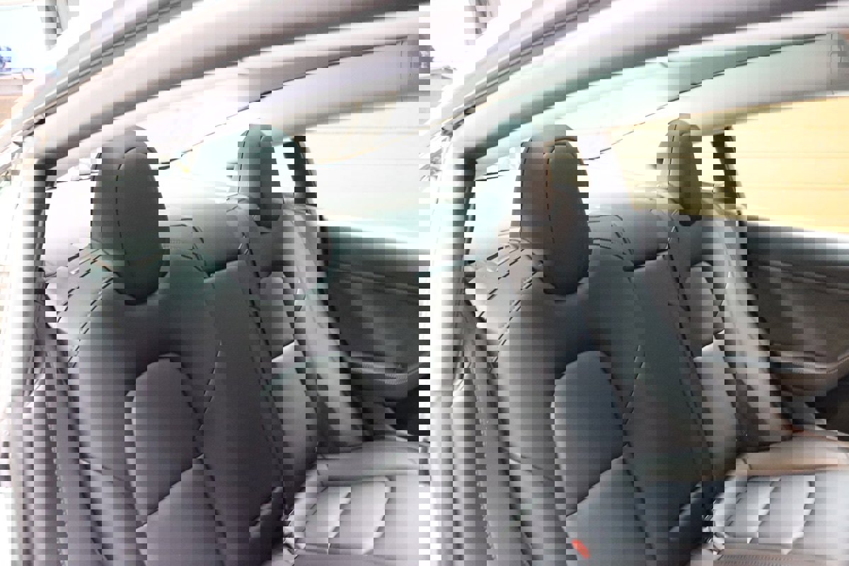 Used 2023 Tesla Model 3 Standard Range image 68