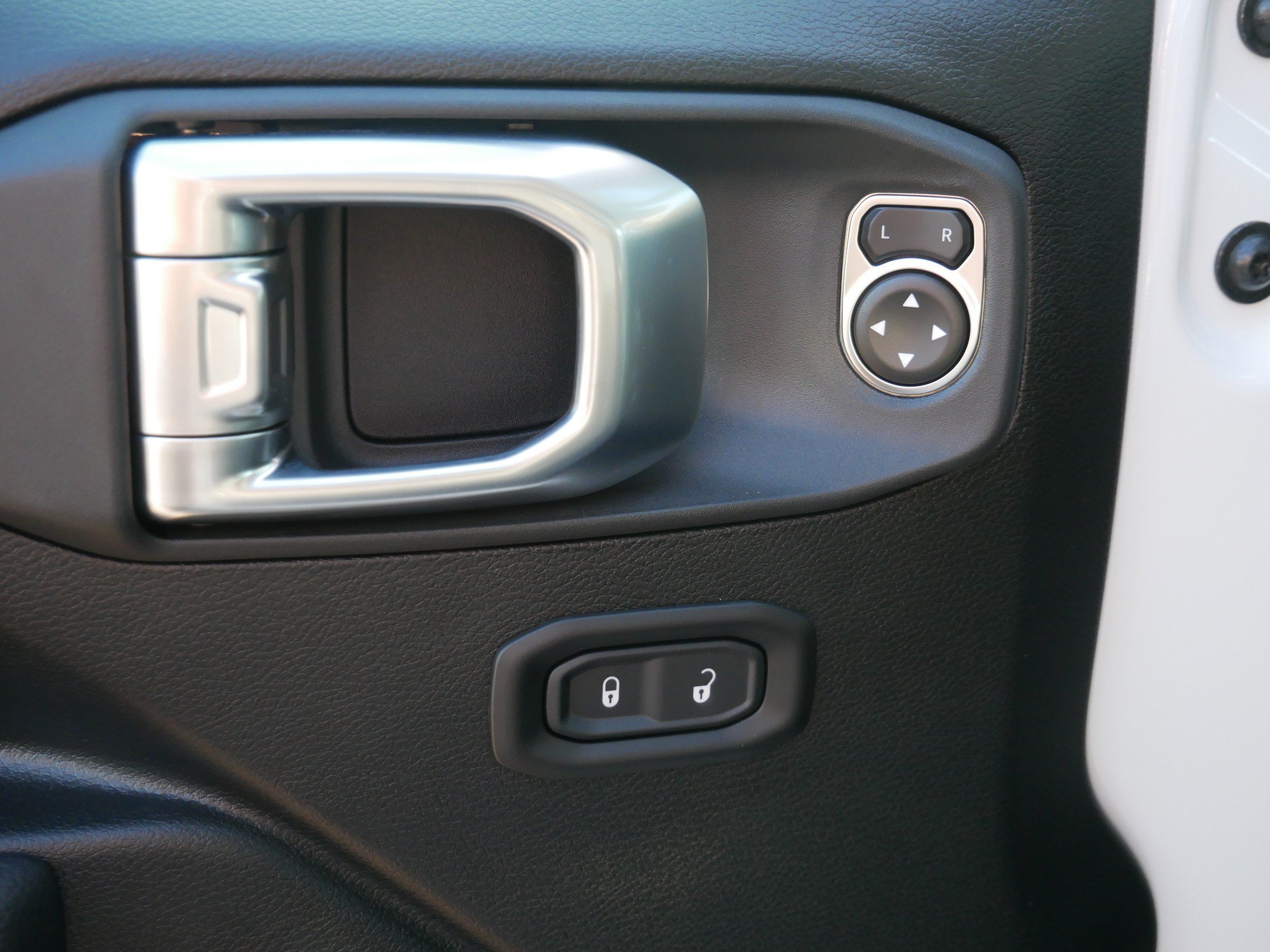 New 2026 Jeep Wrangler Unlimited Sport AWD/4WD image 13