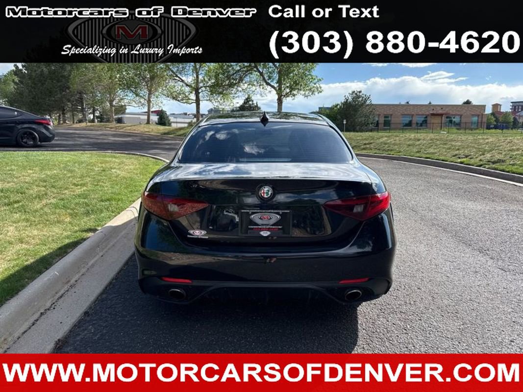 Used 2020 Alfa Romeo Giulia Ti Sport w/ Quick Order Package 22S Sport AWD/4WD image 5