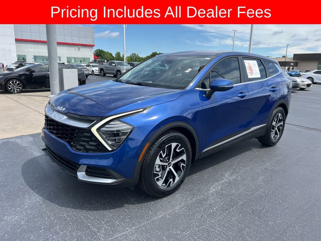 Used 2024 Kia Sportage EX FWD image 1