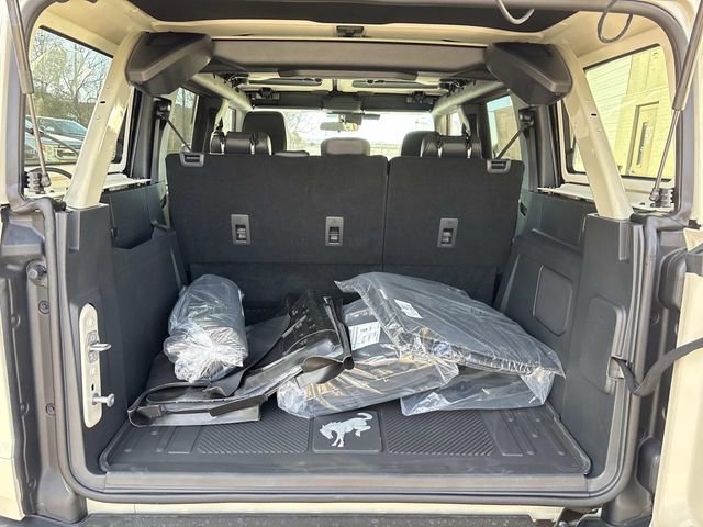 New 2025 Ford Bronco Badlands image 12