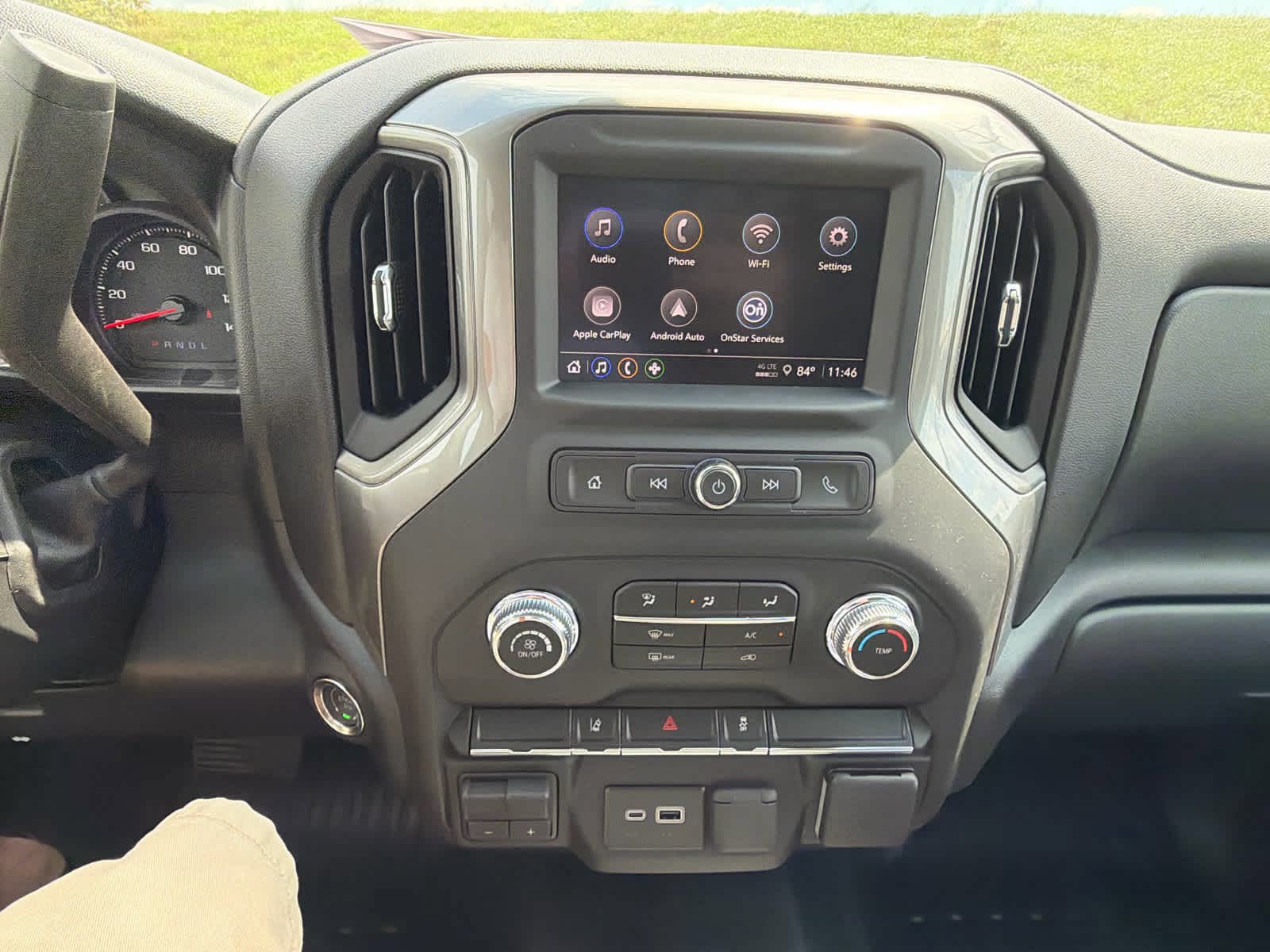 New 2026 GMC Sierra 2500 Pro w/ Convenience Package AWD/4WD image 29